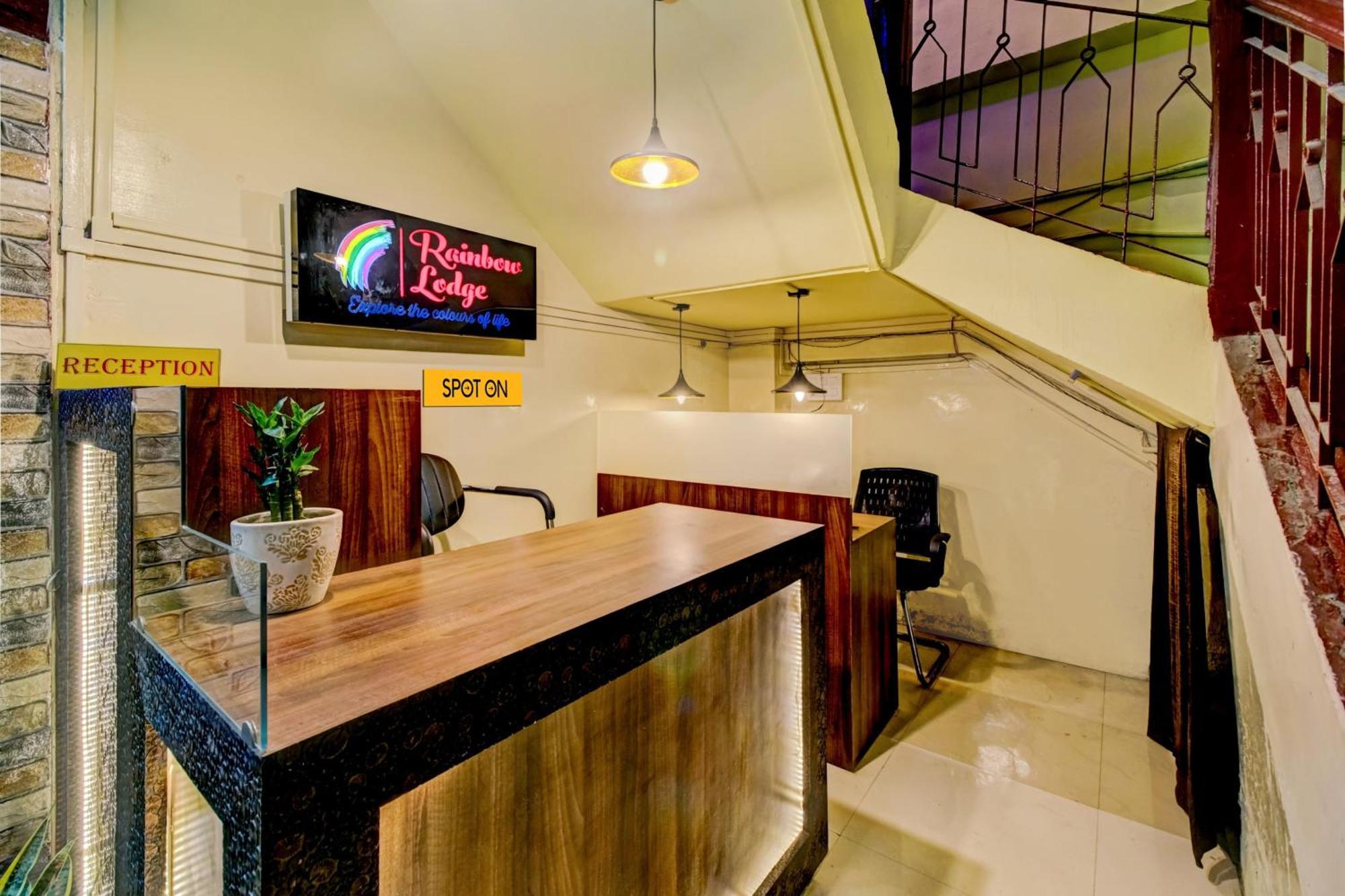 Spot On Rainbow Lodge 古瓦哈提 外观 照片