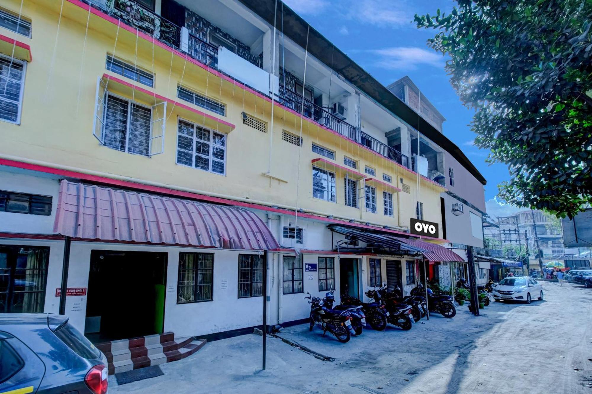 Spot On Rainbow Lodge 古瓦哈提 外观 照片